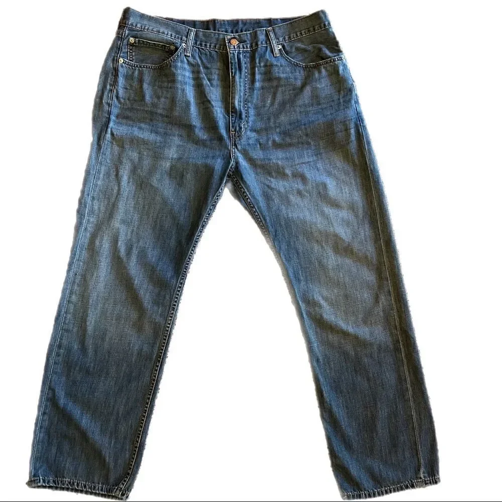 Levi’s 505 Jeans. Regular Fit. Lighter Wash. Broken In Already!! Sz 38/30. EUC!